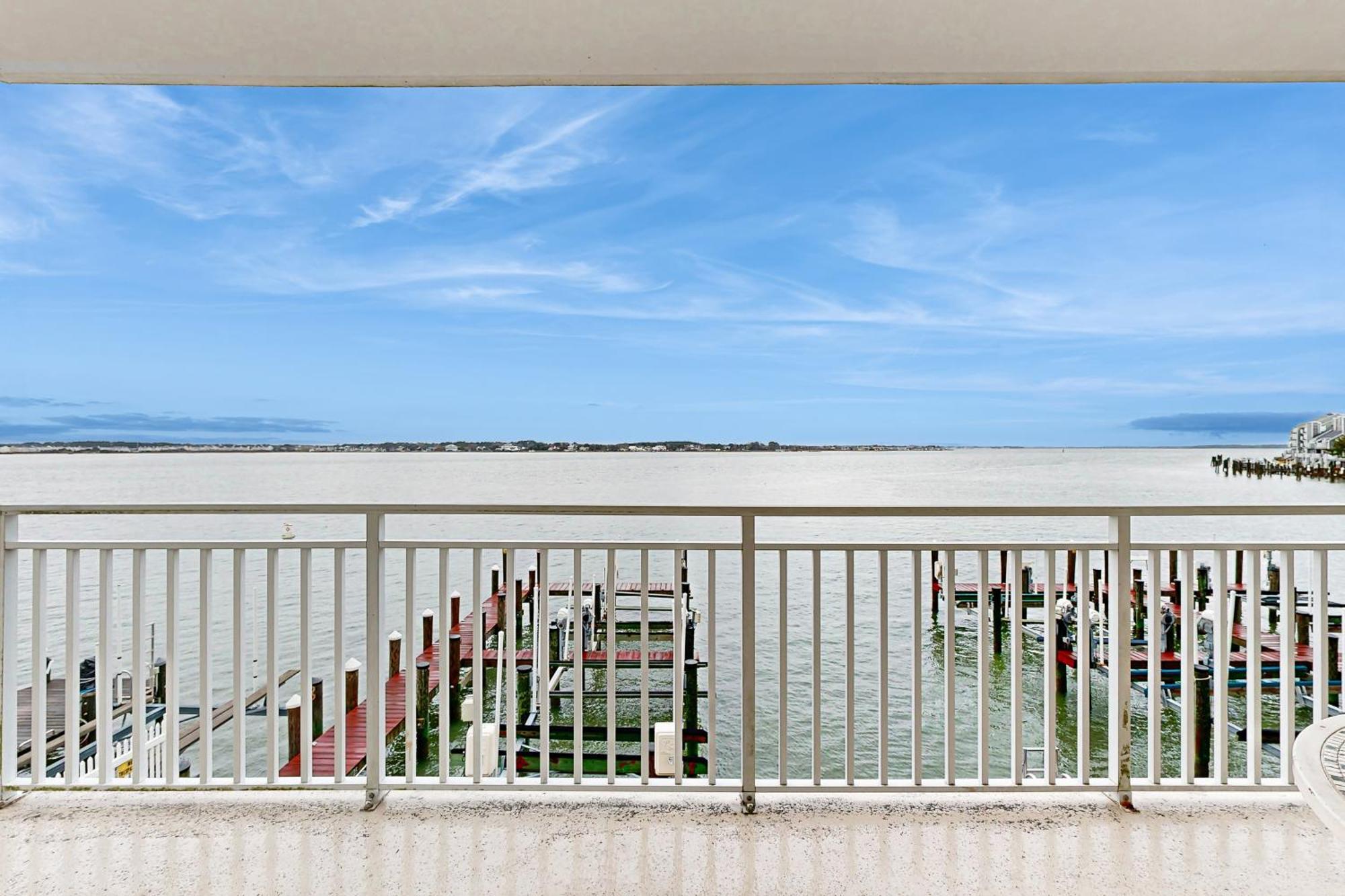 Апартаменты Bahia Vista I Ошен Сити Номер фото